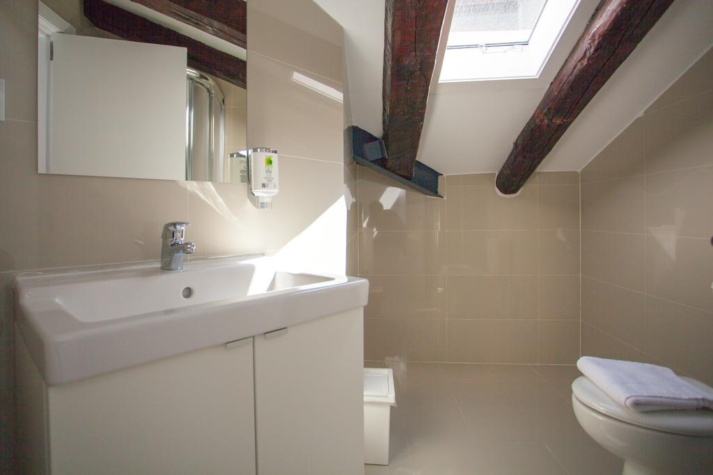 Apartment In Malasana Madrid Exterior foto